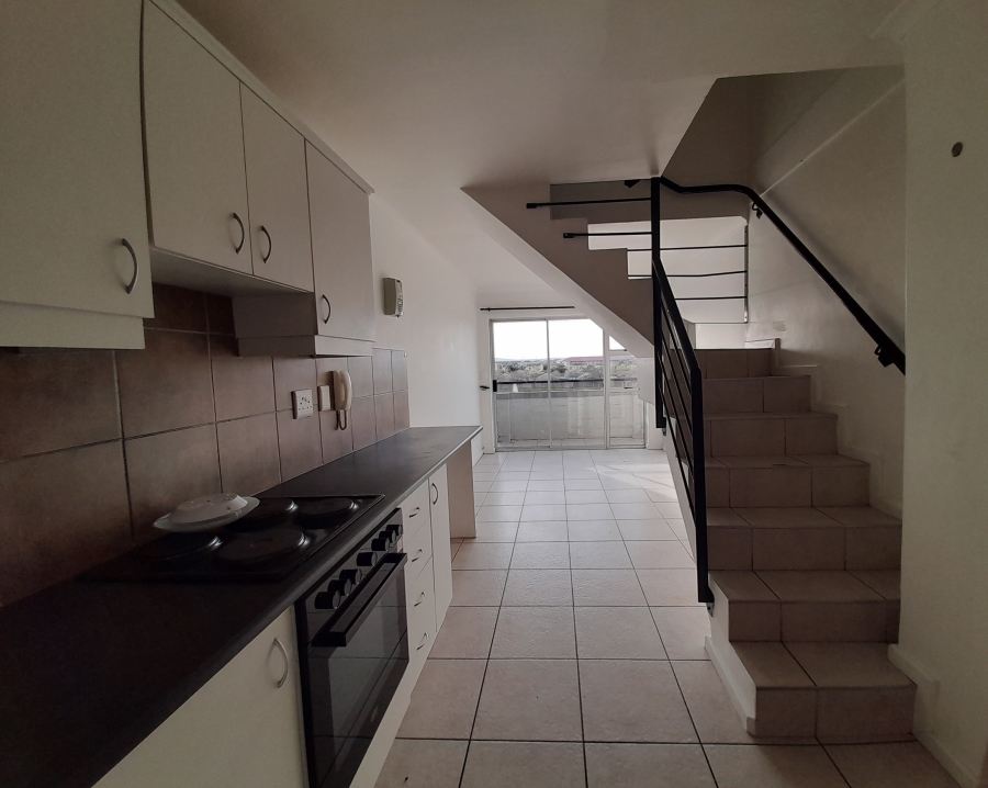 8 Bedroom Property for Sale in Uitzicht Western Cape